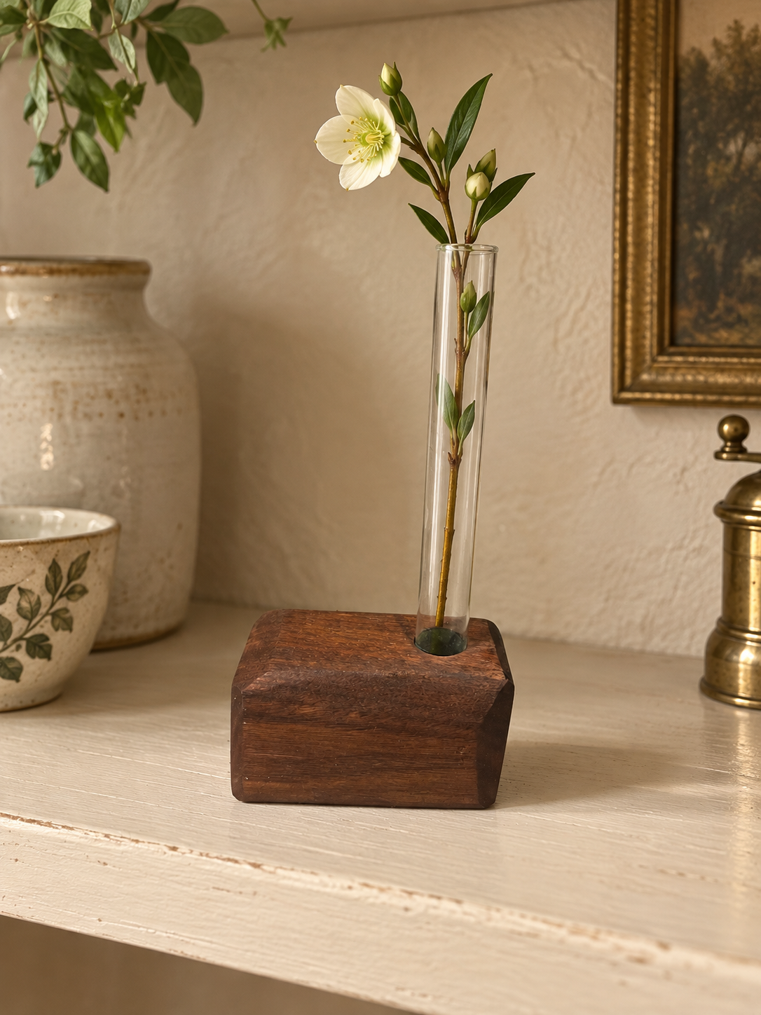 Asymmetrical Walnut Single Beaker Vase Centrepiece | Propagation